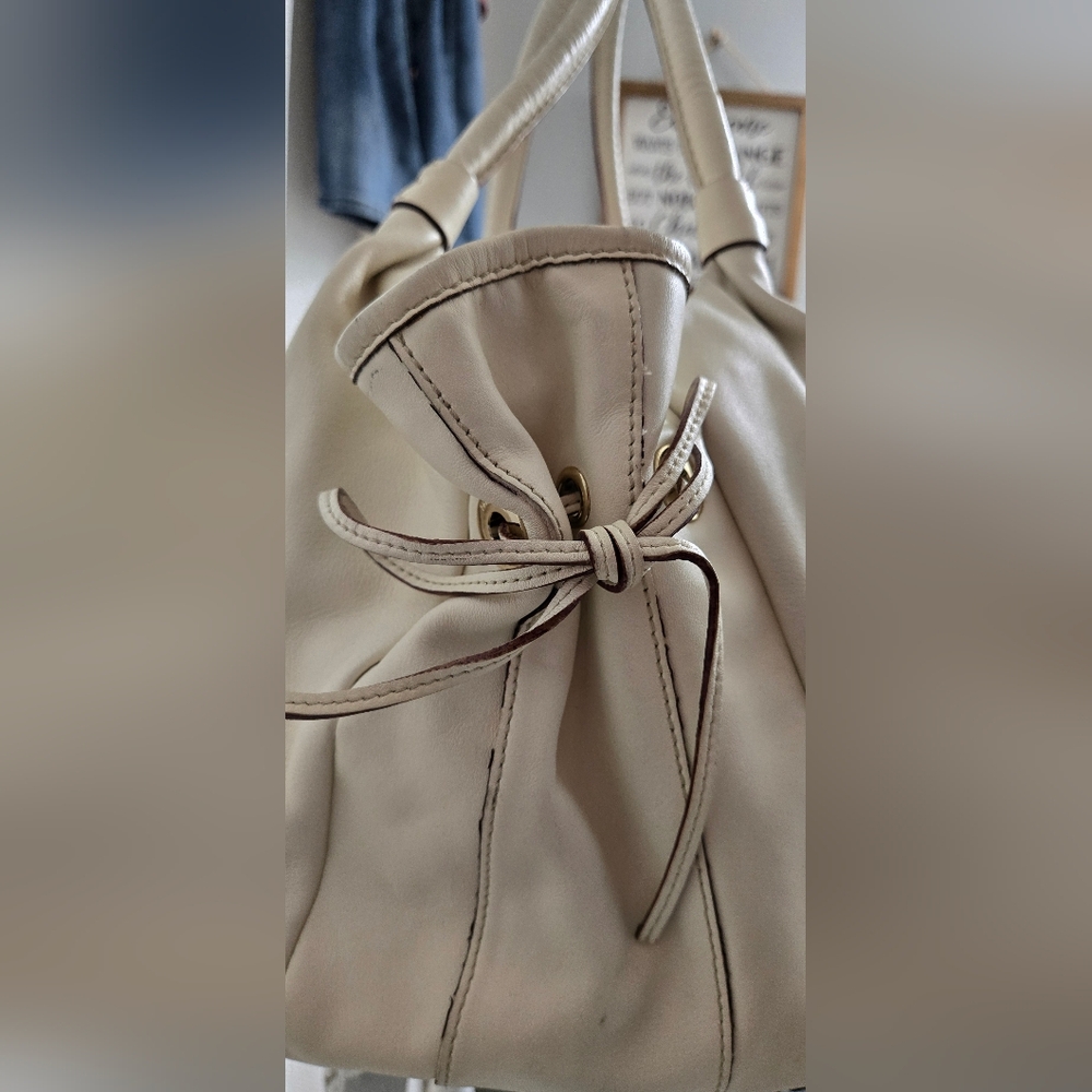 EUC RARE Kate Spade Greta Court Glitter Ina Satchel In Cream - Picture 4 of 12